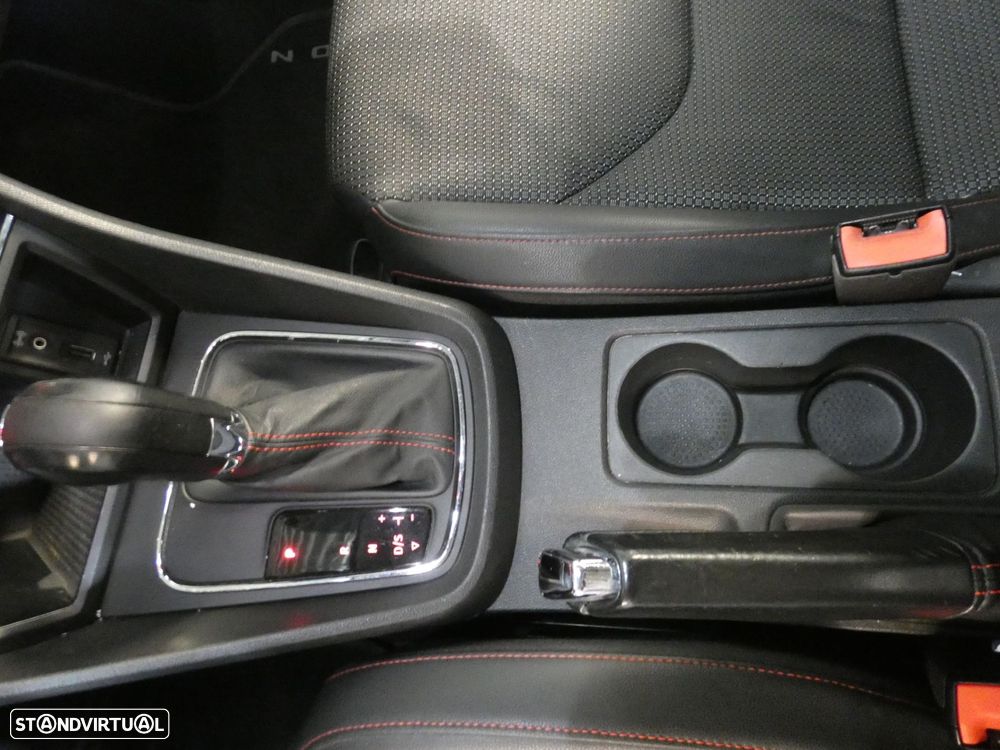 SEAT Leon ST 2.0 TDI FR DSG - 33
