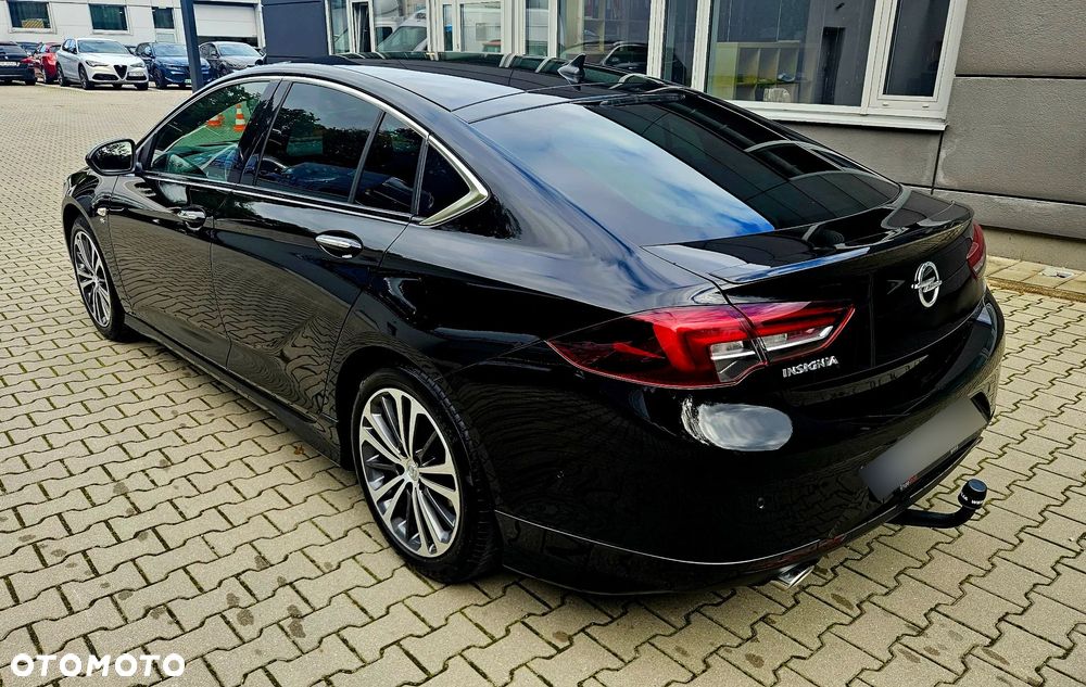 Opel Insignia CT 1.6 T Exclusive S&S - 4