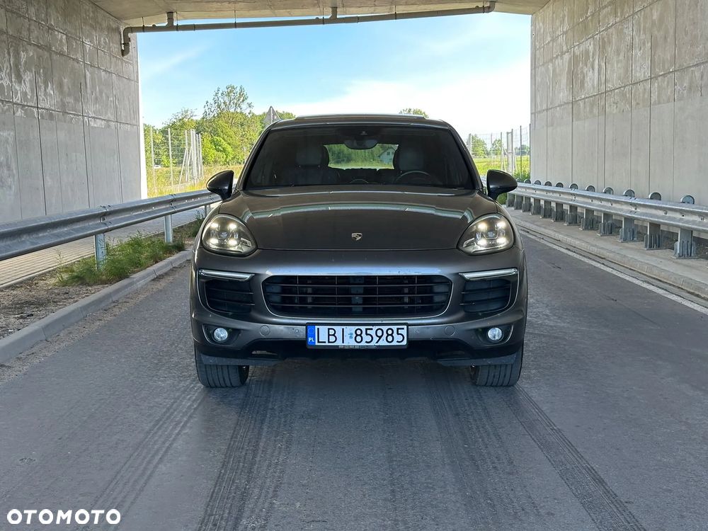Porsche Cayenne S E-Hybrid - 5