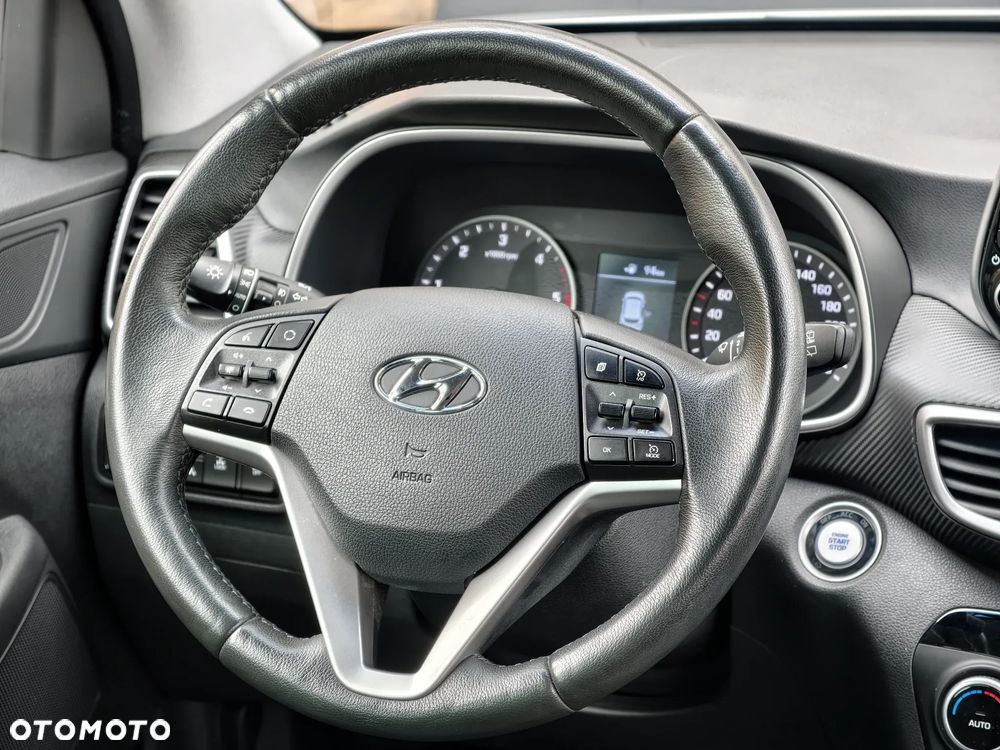 Hyundai Tucson 2.0 CRDI Premium 4WD - 27