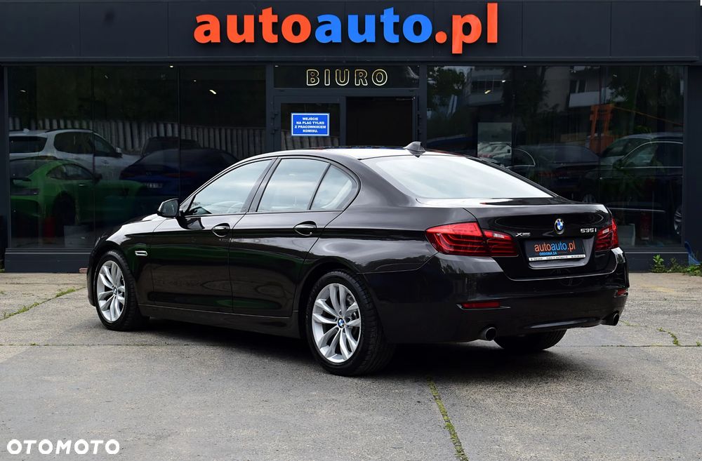 BMW Seria 5 535i xDrive Luxury Line - 25