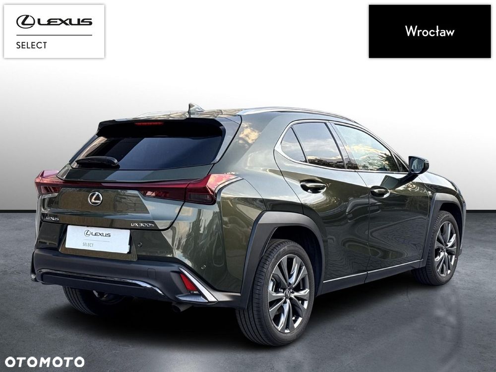 Lexus UX 300h F Sport Design - 5