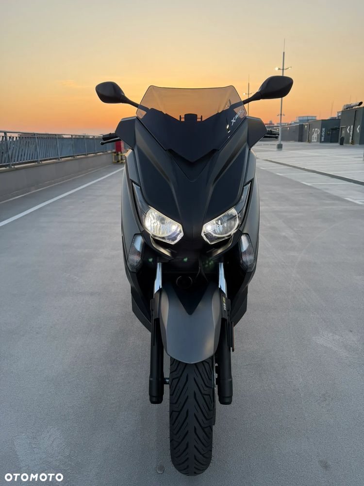 Yamaha X-max - 4