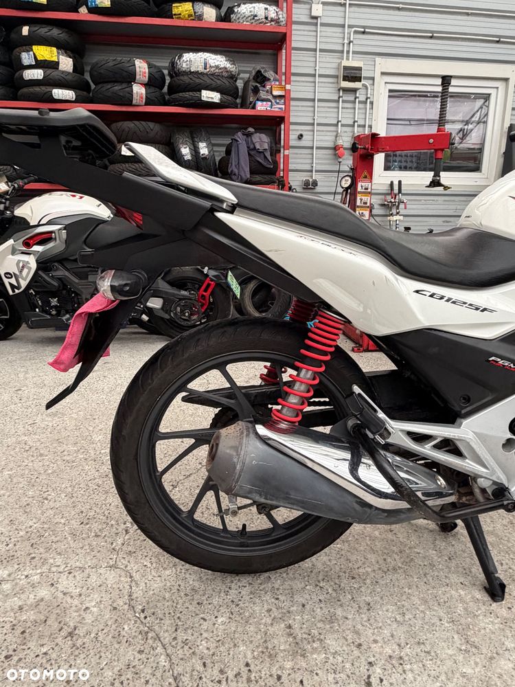 Honda CBF - 17