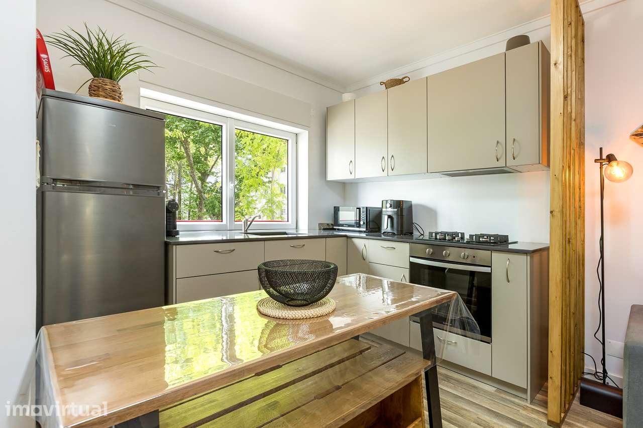 Apartamento T1, Funchalinho - Grande imagem: 5/15