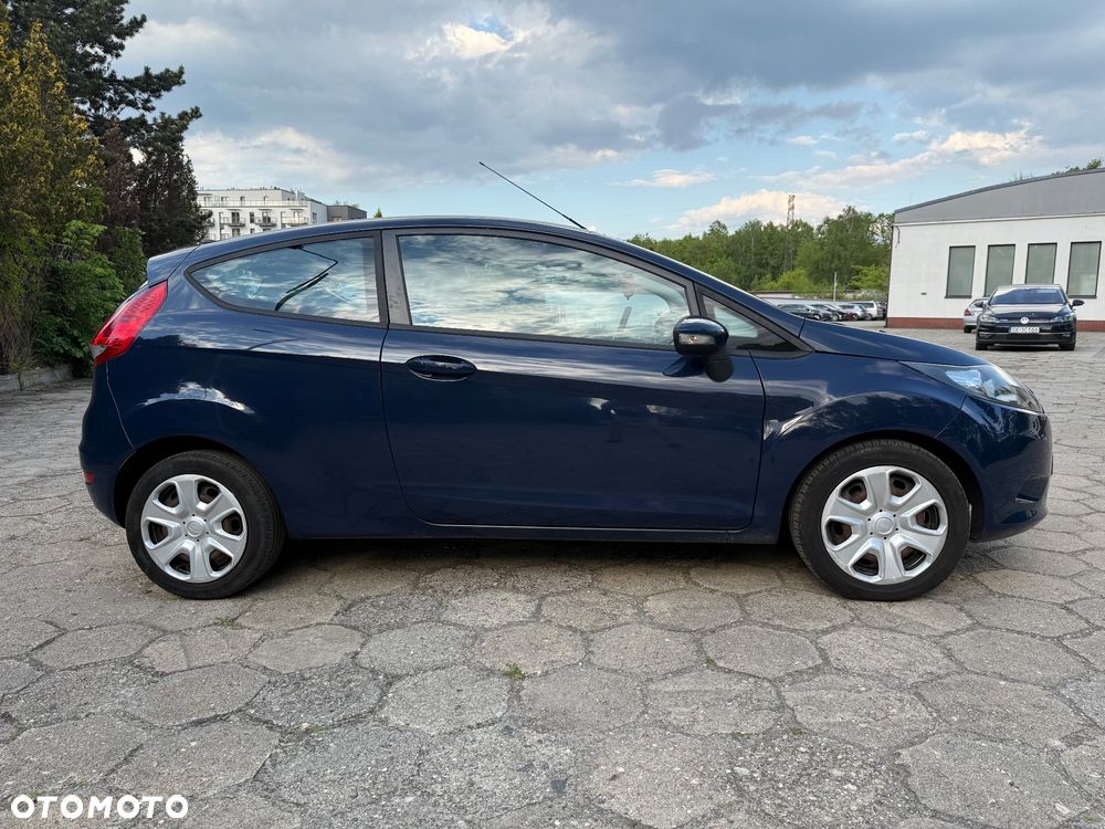 Ford Fiesta 1.25 Ambiente - 11
