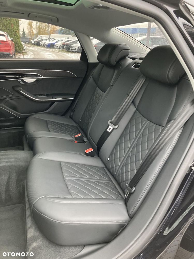 Audi A8 - 18
