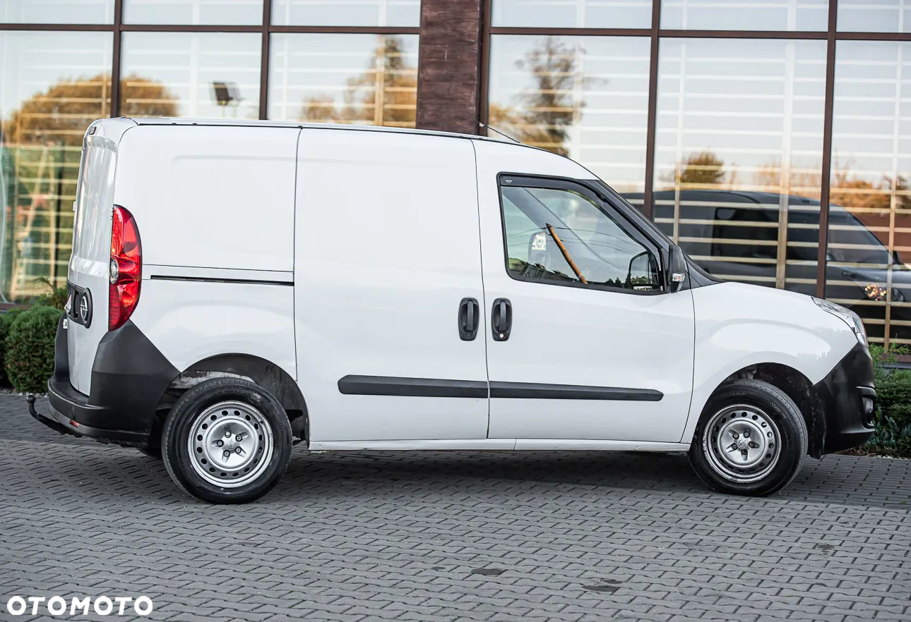 Opel Combo - 10