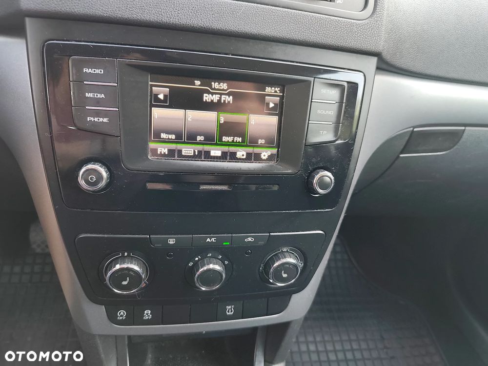 Skoda Yeti 2.0 TDI SCR 4x4 Active - 12