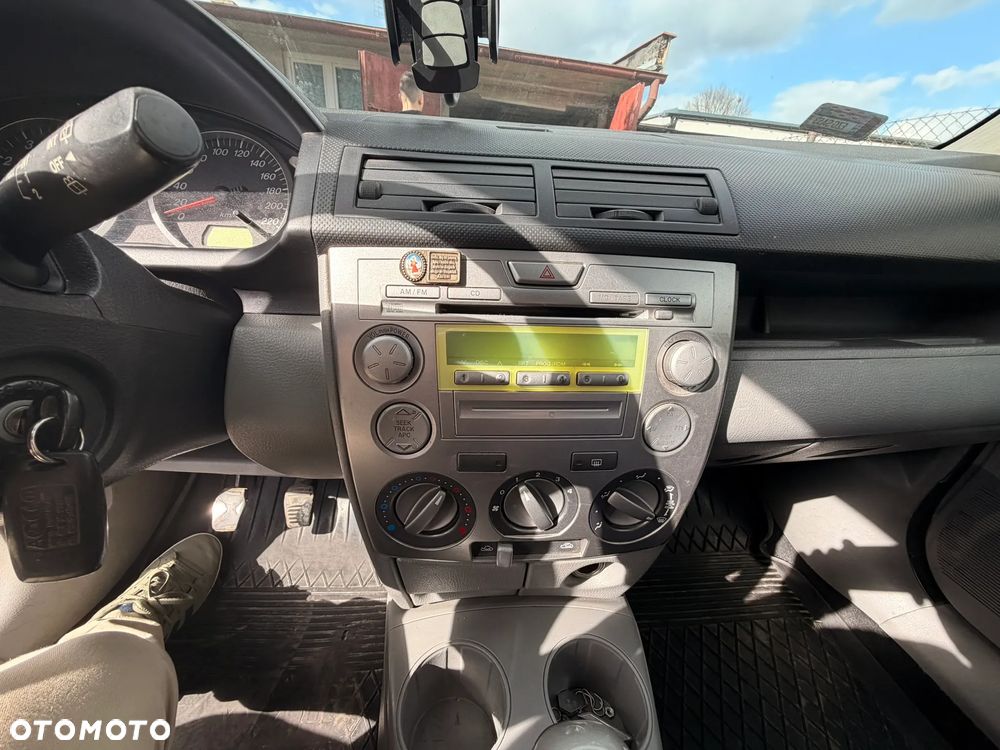 Mazda 2 1.25 Comfort - 14