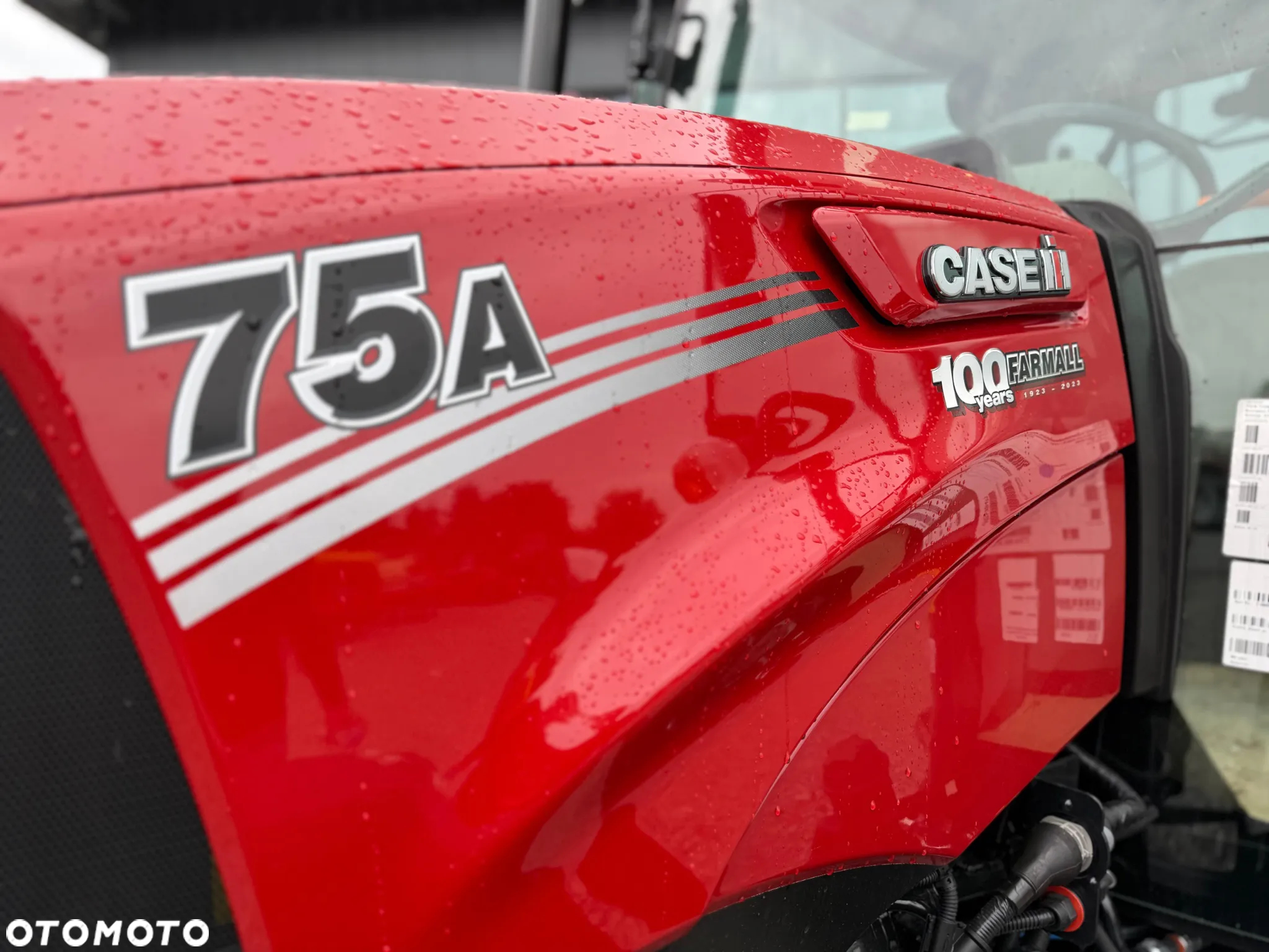 Case IH FARMALL 75A - 11