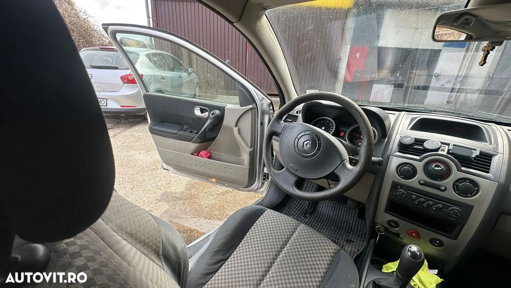 Renault Megane - 13