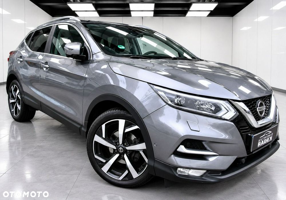 Nissan Qashqai 1.2 DIG-T Xtronic TEKNA+ - 37