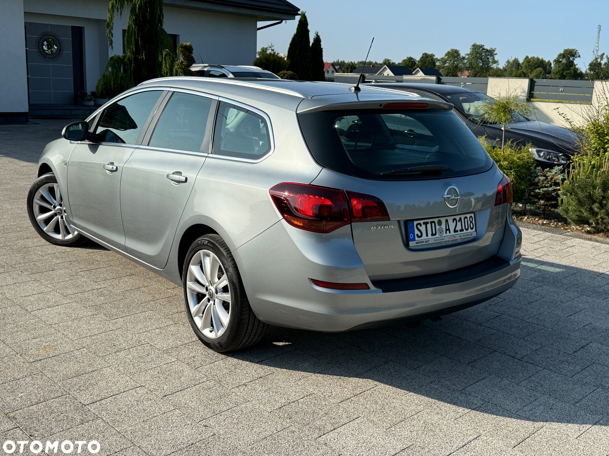 Opel Astra 1.7 CDTI DPF Sports Tourer Design Edition - 3