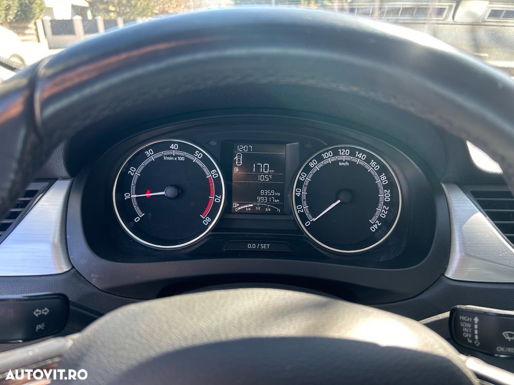 Skoda RAPID 1.0 TSI Ambition - 5