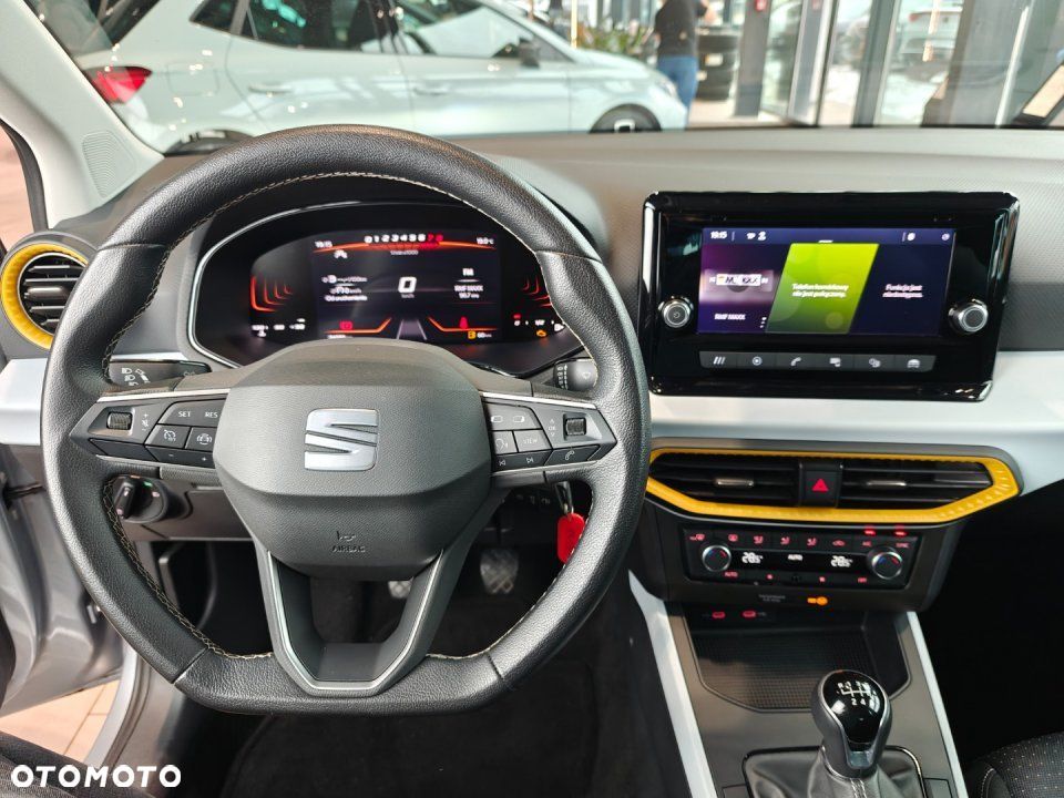 Seat Arona - 13