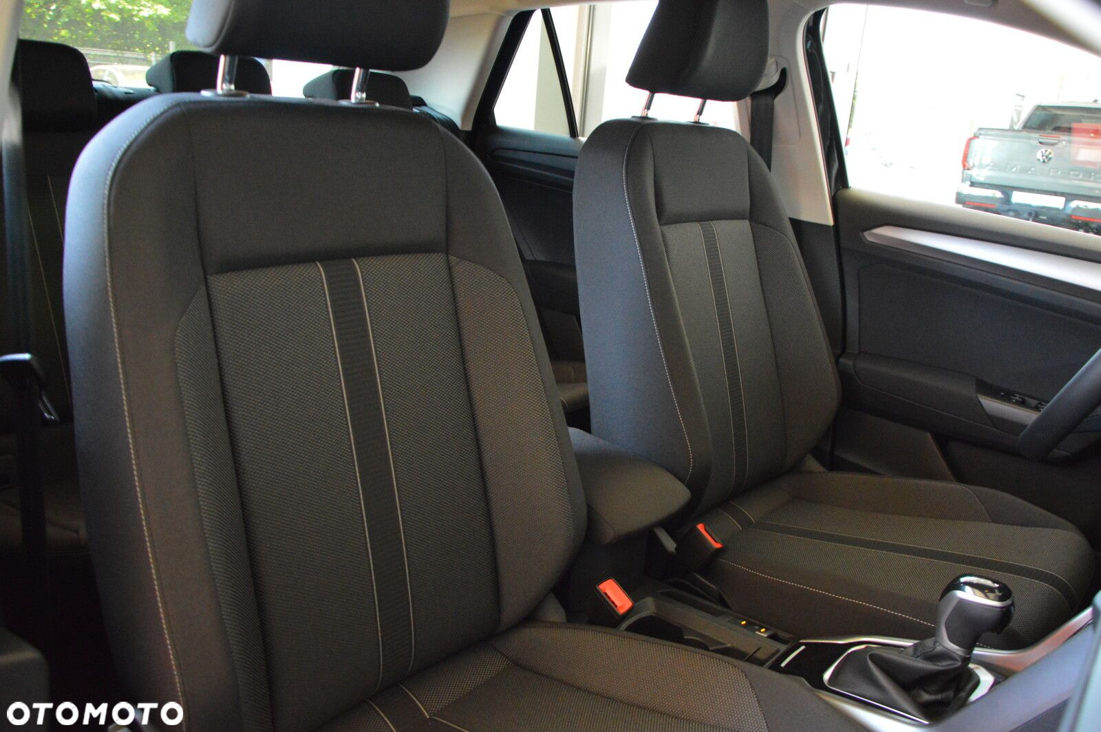 Volkswagen T-Cross - 19