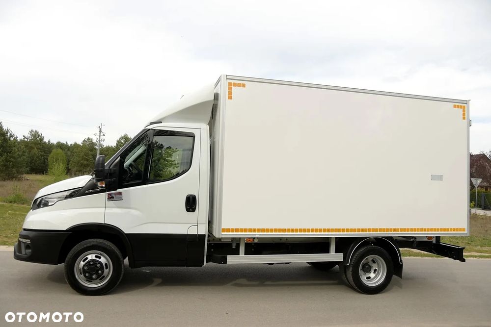 Iveco DAILY 35-180 * CHŁODNIA / MROŹNIA * THERMO KING V300 MAX * HiMATIC * IDEALNY STAN!* JAK NOWY! - 3