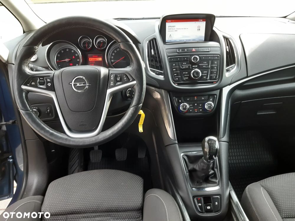 Opel Zafira 1.4 Turbo (ecoFLEX) Start/Stop ON - 25