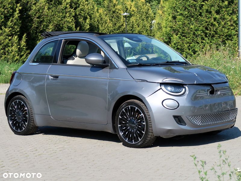 Fiat 500e ver-42-kwh-la-prima - 11