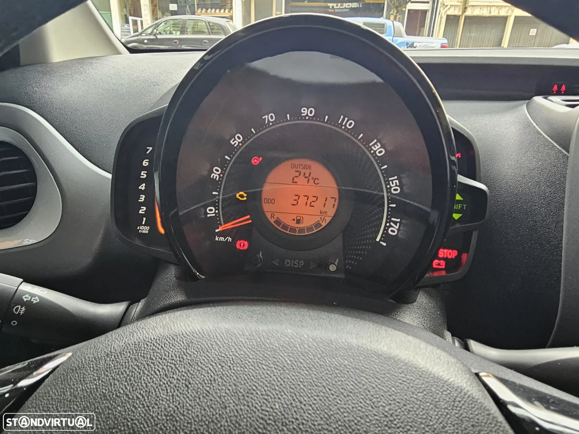 Toyota Aygo 1.0 X-Play+X-Touch - 4