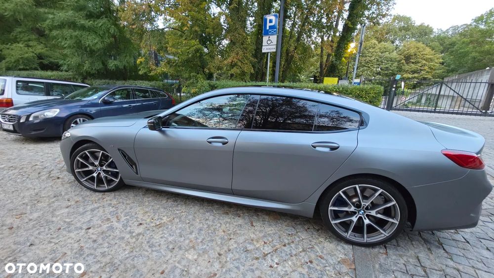 BMW Seria 8 - 8