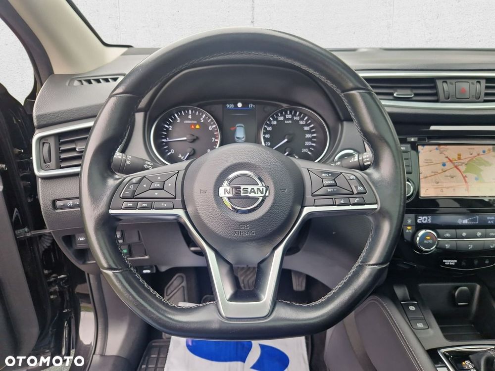 Nissan Qashqai - 16