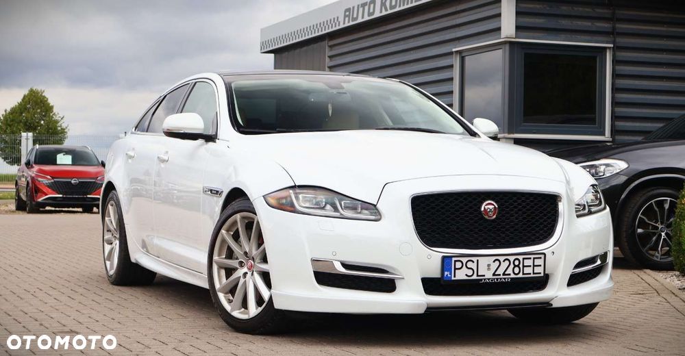 Jaguar XJ - 4