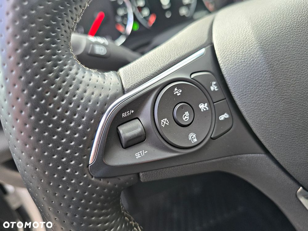 Opel Insignia 2.0 Exclusive - 34