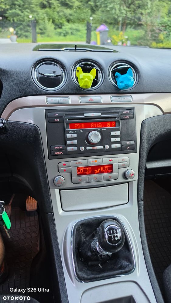 Ford Galaxy - 7