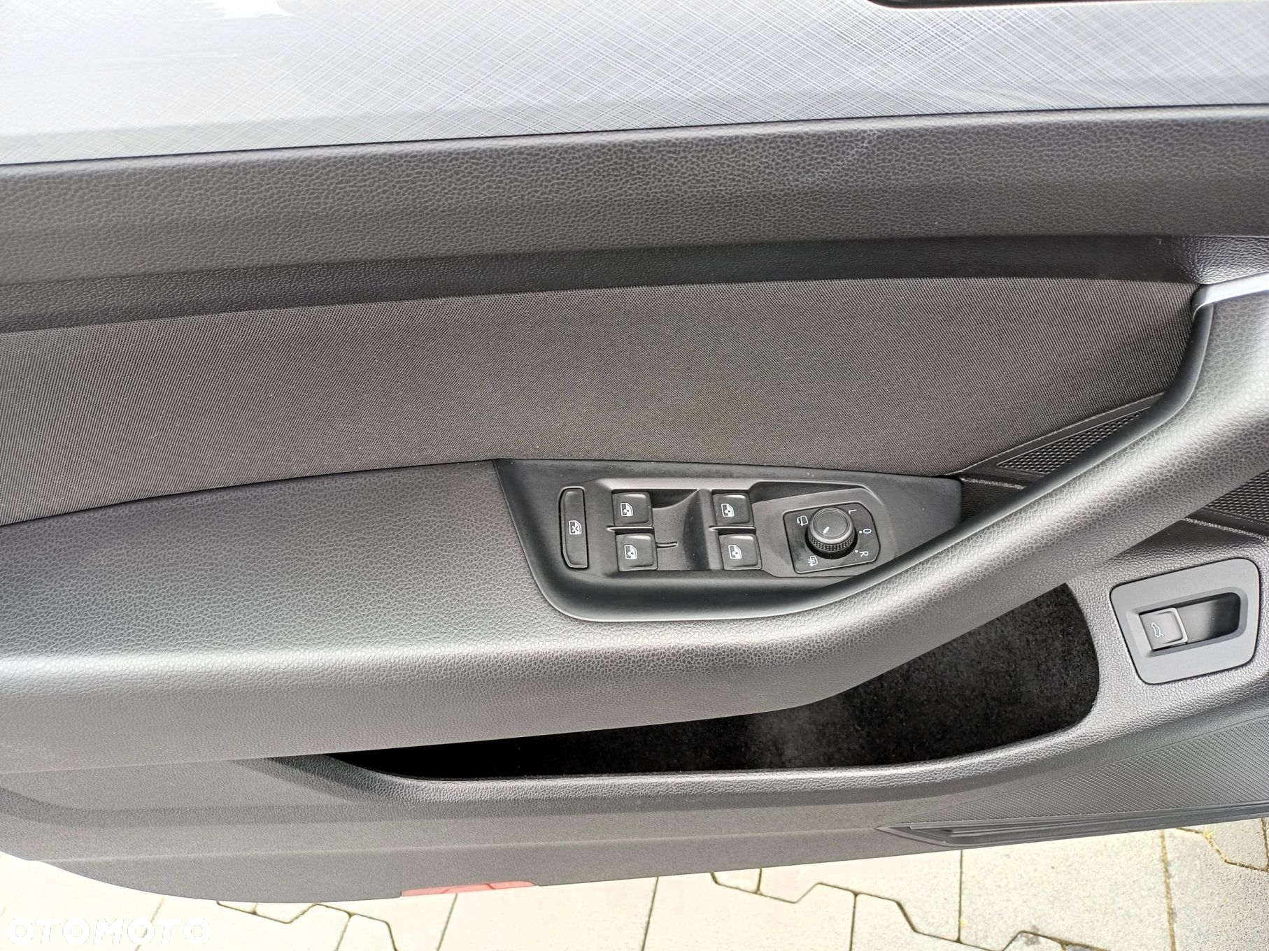 Volkswagen Passat 2.0 TSI Business DSG - 22