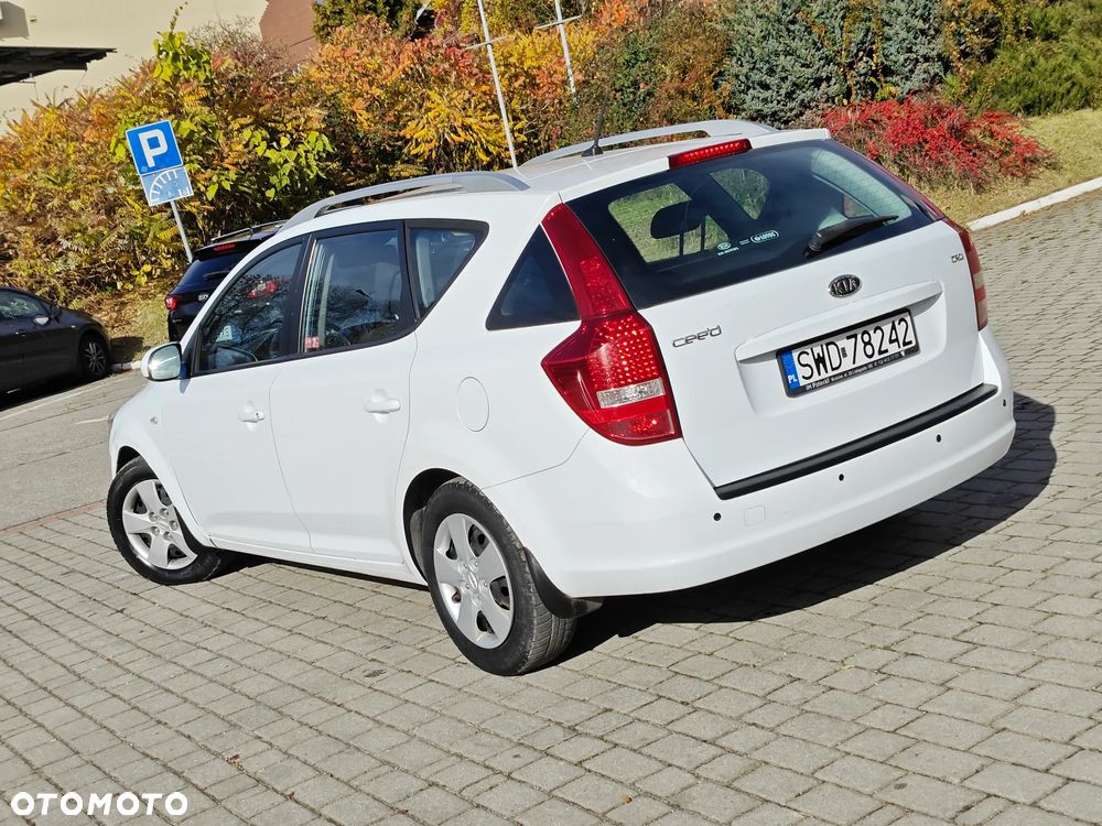 Hyundai i30 i30cw 1.6 CRDi Edition Plus - 6
