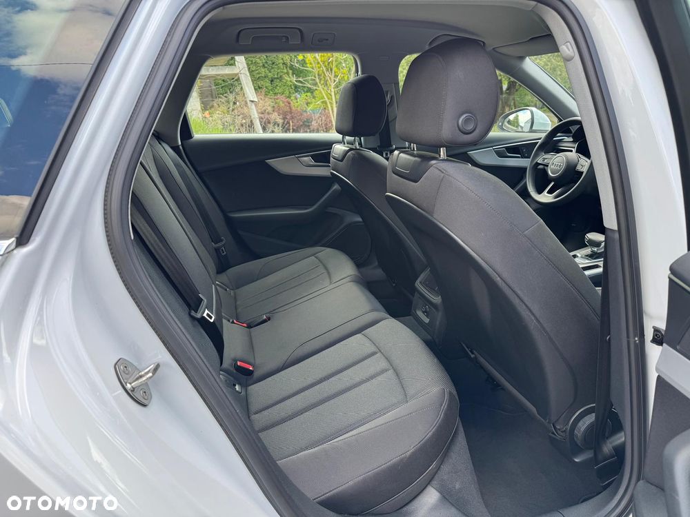 Audi A4 Avant 30 TDI S tronic advanced - 18