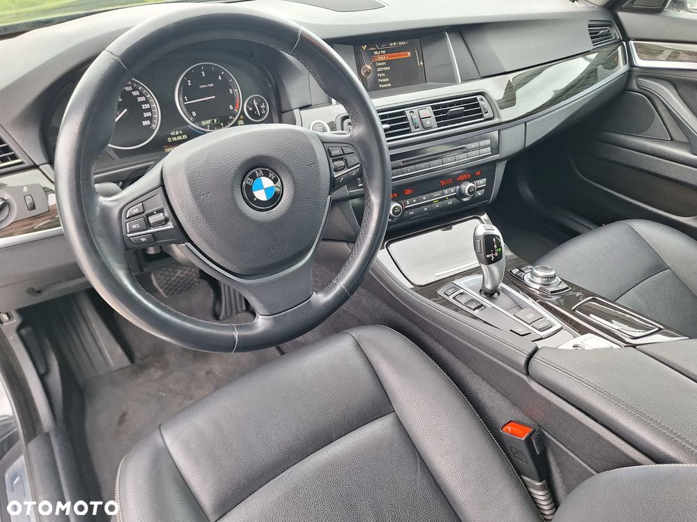 BMW Seria 5 520d Luxury Line - 7