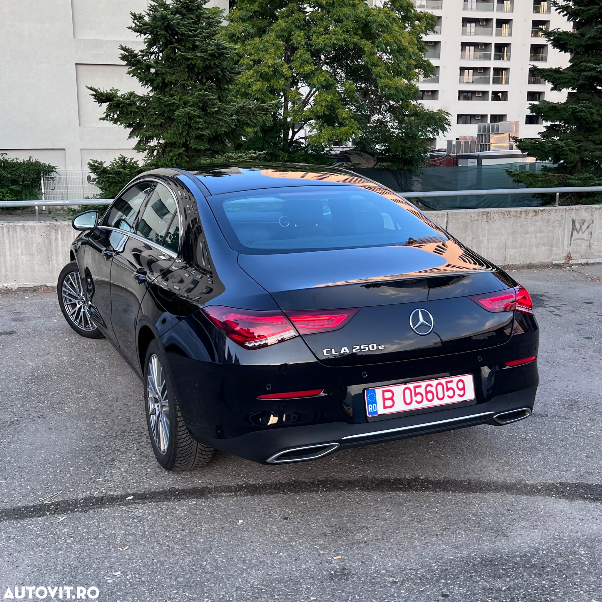 Mercedes-Benz CLA - 13