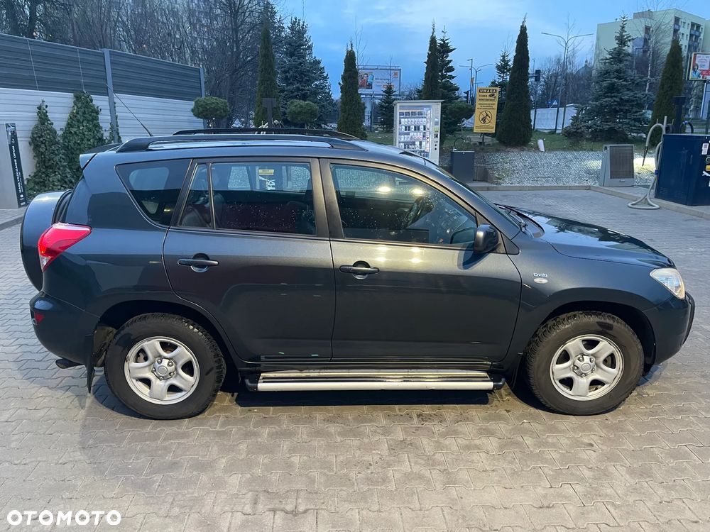 Toyota RAV4 2.2 D-4D Prestige - 10