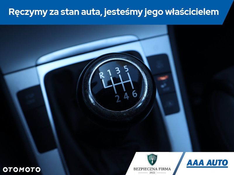 Volkswagen Passat CC - 17