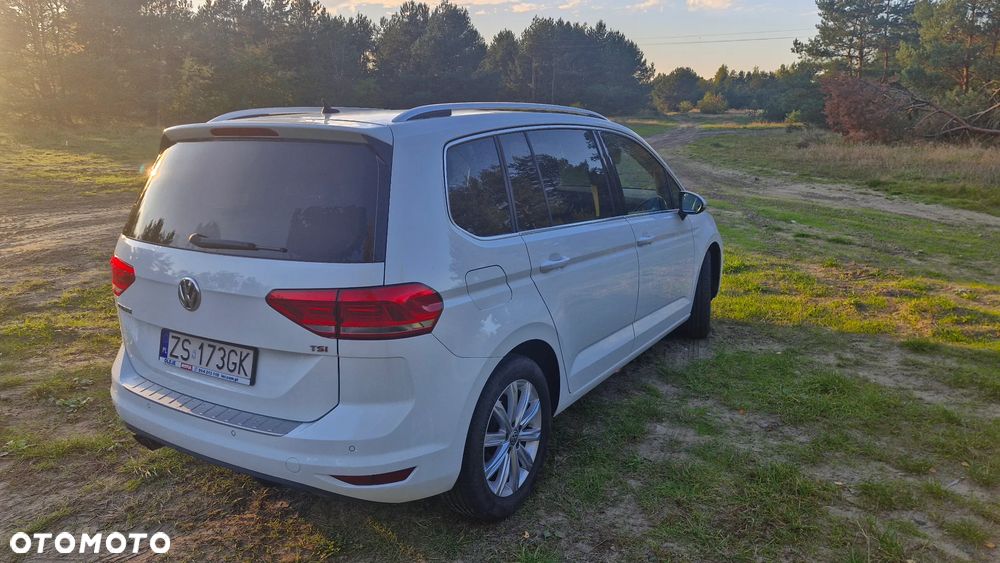 Volkswagen Touran - 2