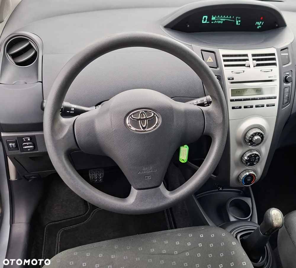 Toyota Yaris 1.0 VVT-i Luna - 6