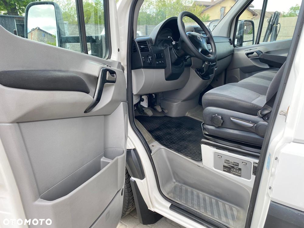 Volkswagen CRAFTER - 11