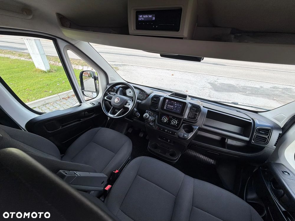 Fiat Ducato 9 osobowy CarPol (Trafic) - 35
