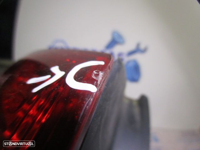 Farol Tras 4F9945095B AUDI A6 4F FASE 1 2006 2.0TDI 140CV 5P AZUL ESCURO ESQ ORIGINAL Danificado - 3