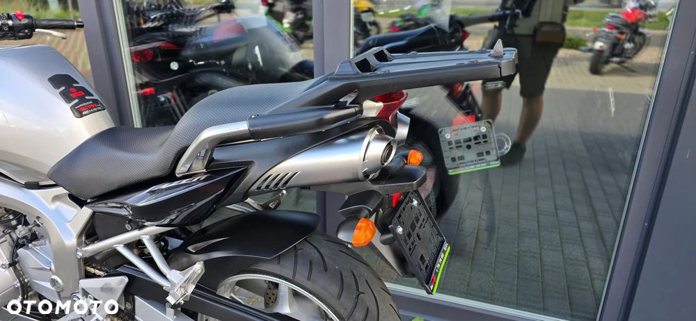 Yamaha FZ6 - 36