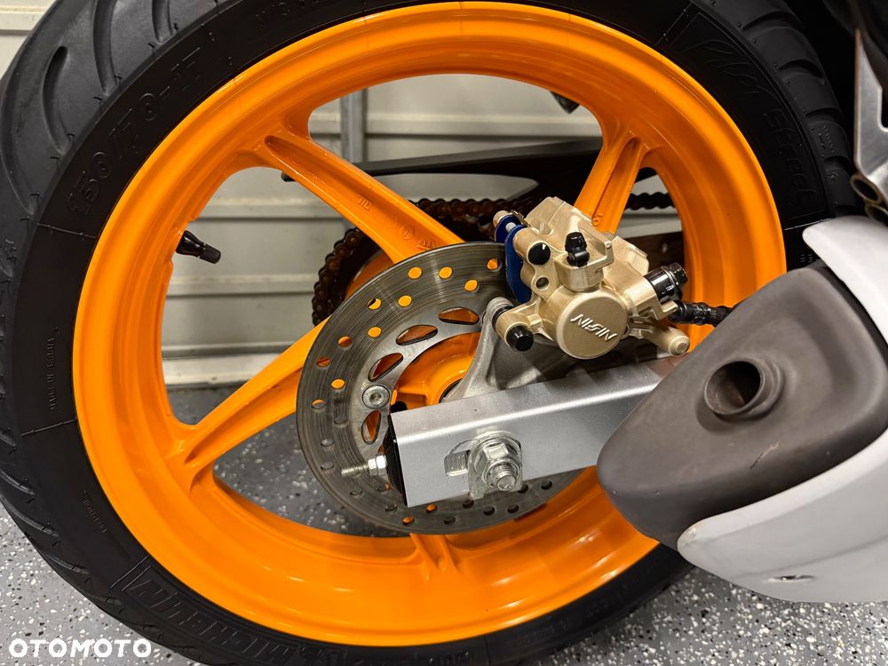 Honda CBR - 6