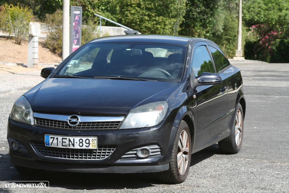 Opel Astra GTC 1.3 CDTi - 1