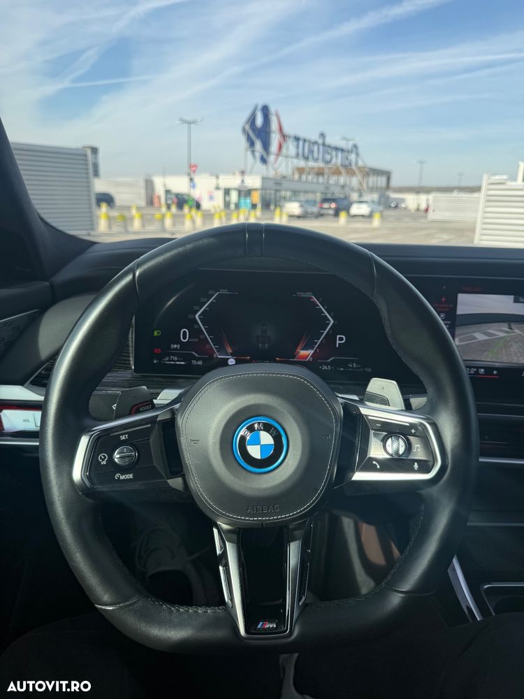 BMW Seria 7 750e xDrive AT PHEV - 19
