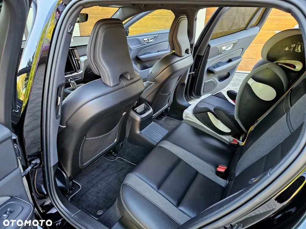 Volvo V60 T8 AWD Geartronic Polestar Engineered - 22