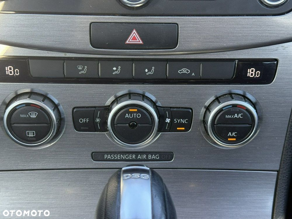 Volkswagen Passat - 21