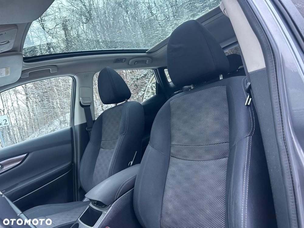 Nissan Qashqai 1.2 DIG-T N-Connecta - 15