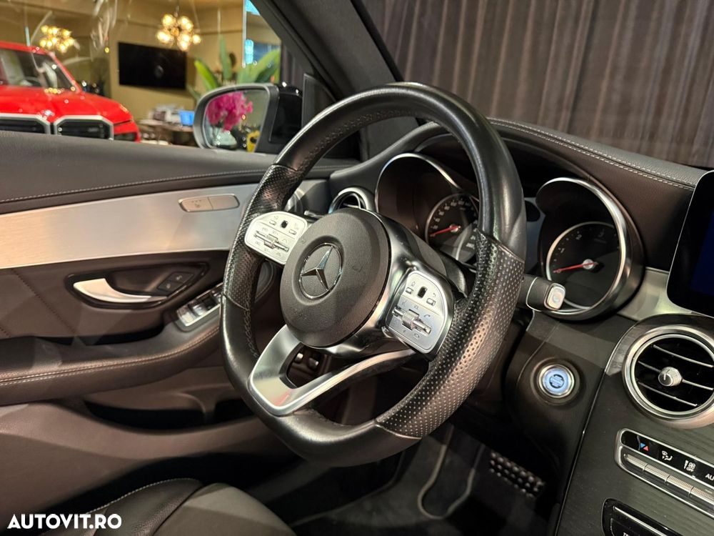Mercedes-Benz GLC 300 d 4Matic 9G-TRONIC AMG Line - 30